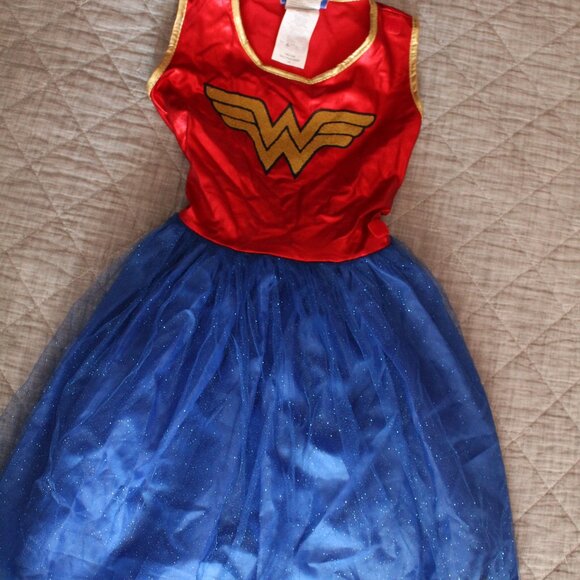Rubie’s Wonder Woman Costume Size 7-8 - Picture 1 of 1